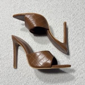 Boohoo Women's Heels Slip On Brown Crocodile Skin Pointy Heel Sz 38 US 7